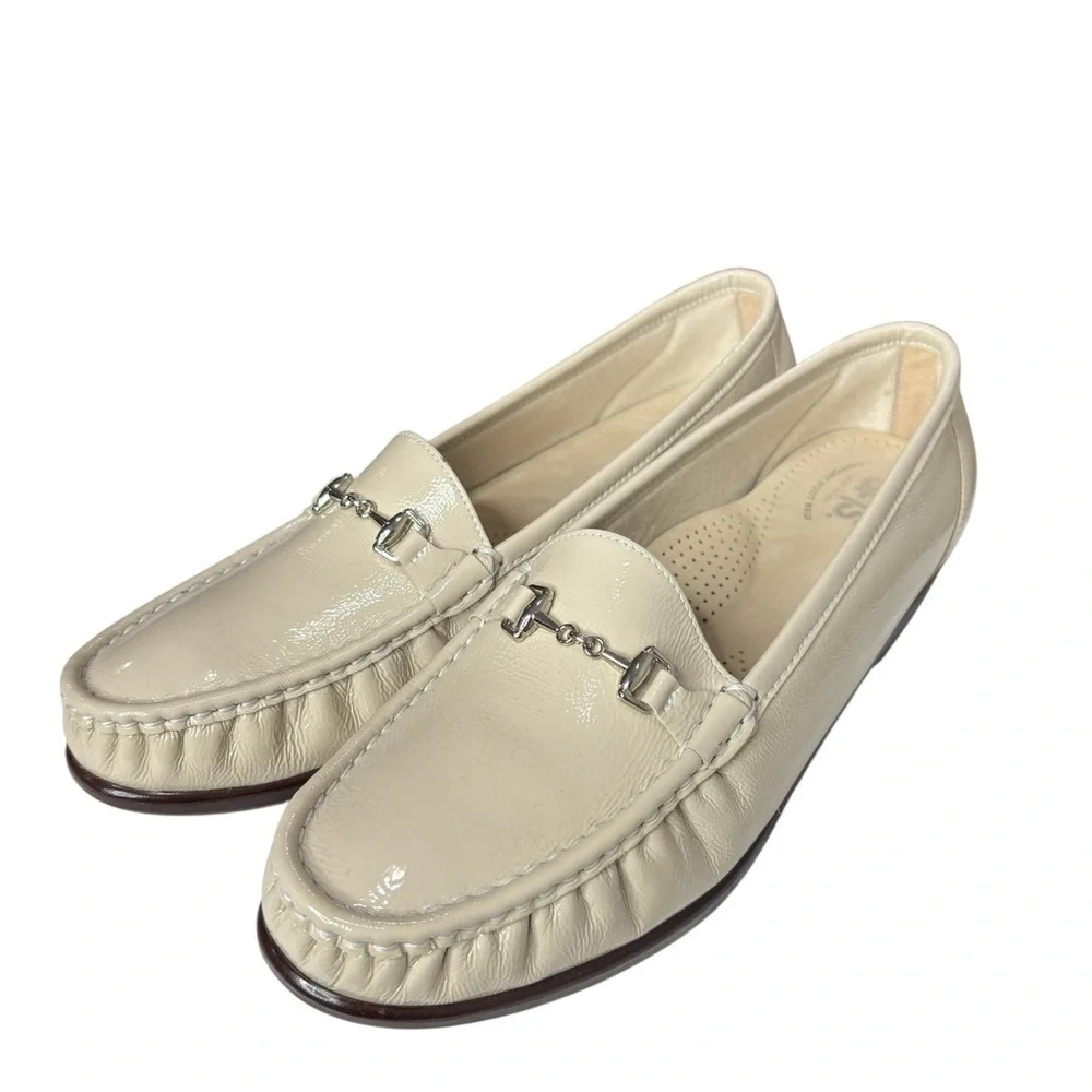 SAS Metro Loafers Womens Size 12M Beige Soft Leather Tripad Horsebit Made in USA